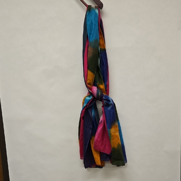 Colorful Abstract Pattern Scarf - Picture 7 of 8